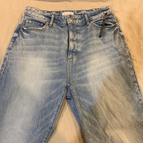 Jeans - Picture 2 of 6